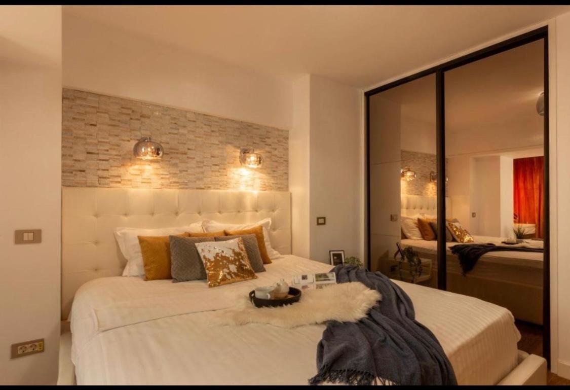 Downtown Oasis Unirii Apartment Bucureşti Eksteriør bilde